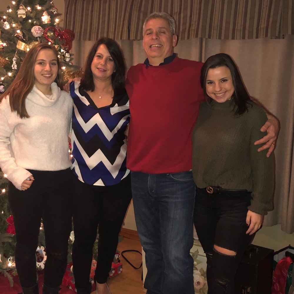 Meet your Posher, Sandy